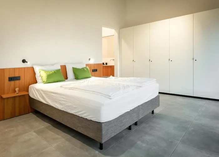 B-lodge Kaernten בית נופש